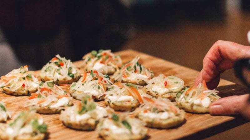 Canape service