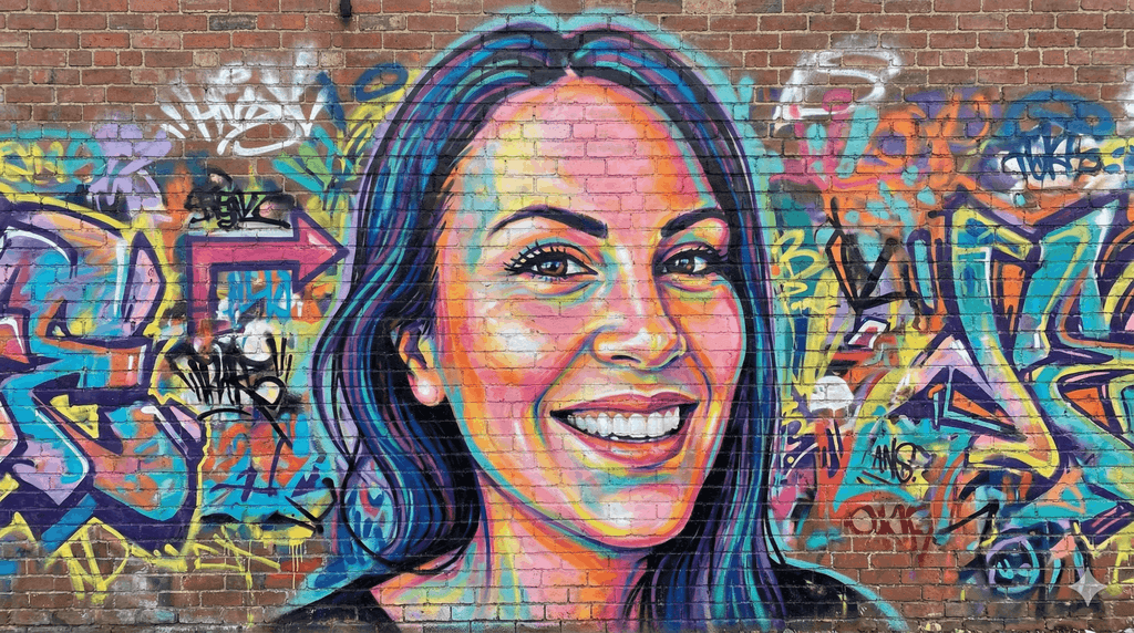 Photo of Lindsay Robertson