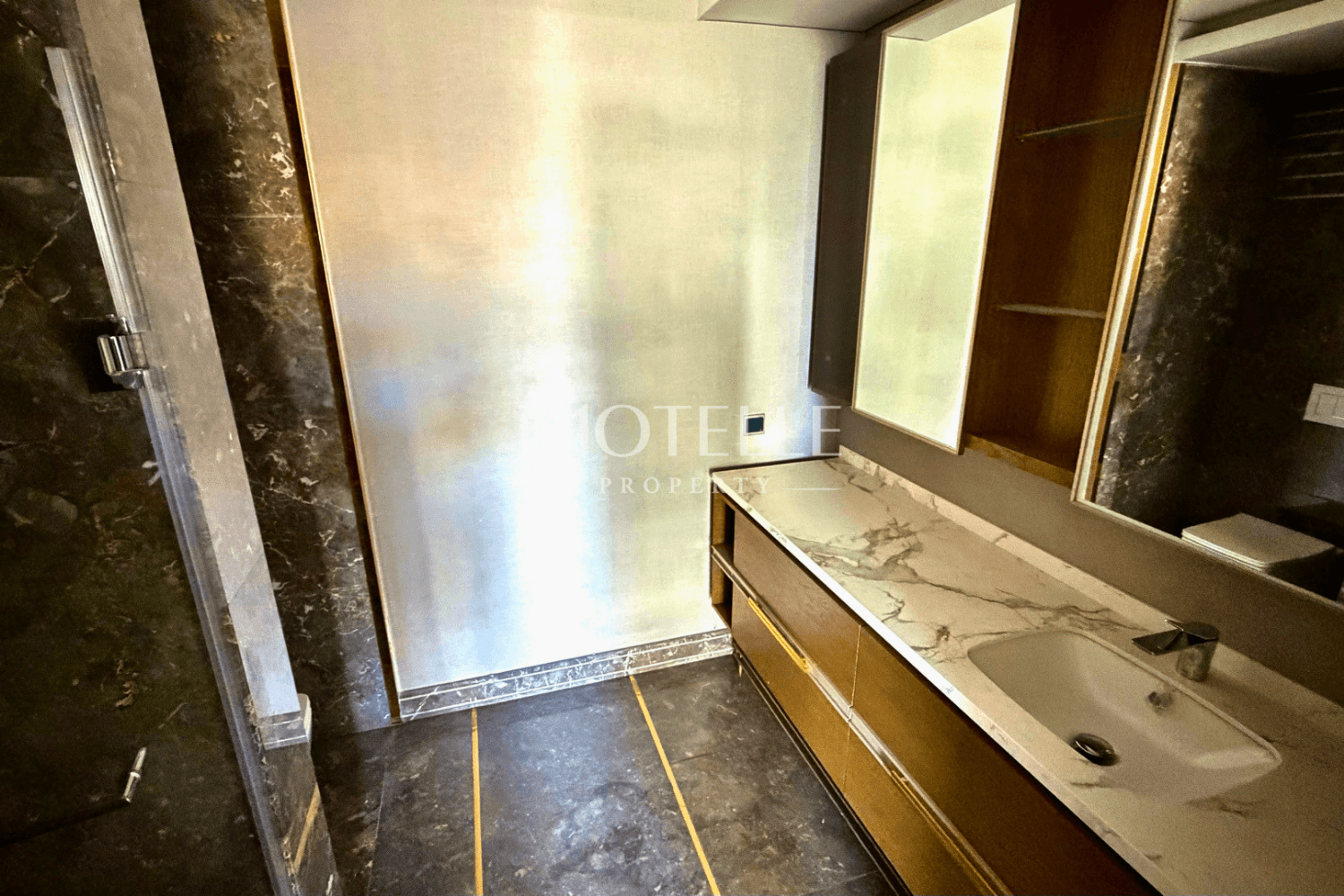 yedi-mavi-kitchen-built-in-appliances