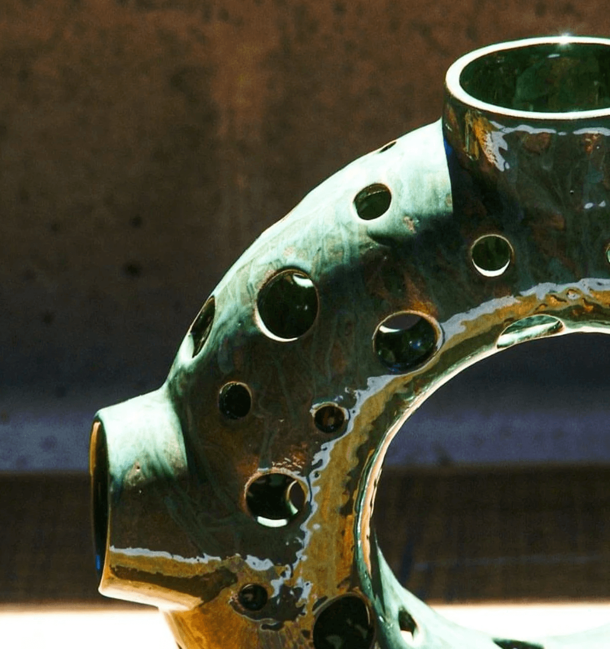An image of an oakwood fruit bowl