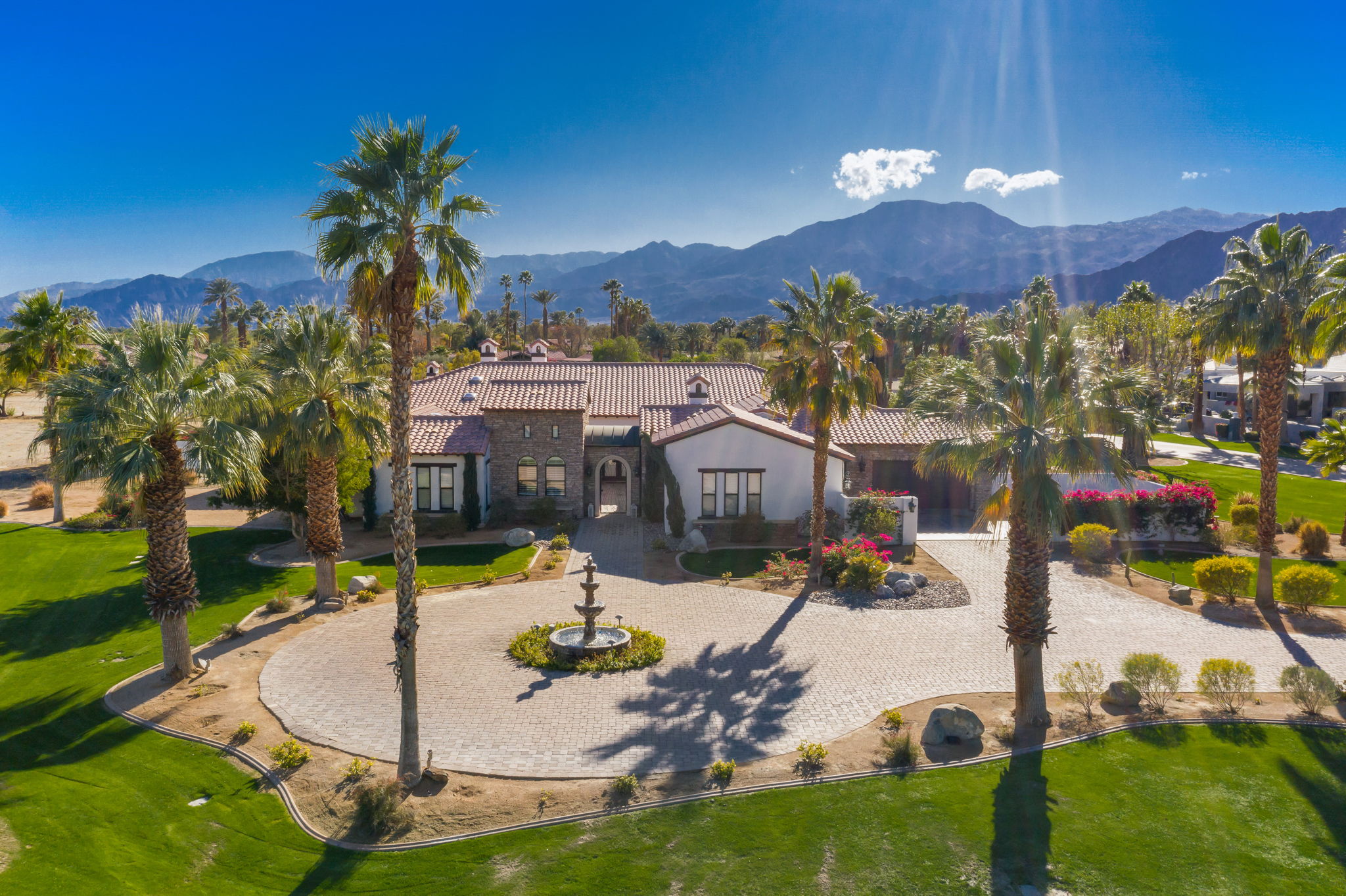 Here comes the alt text