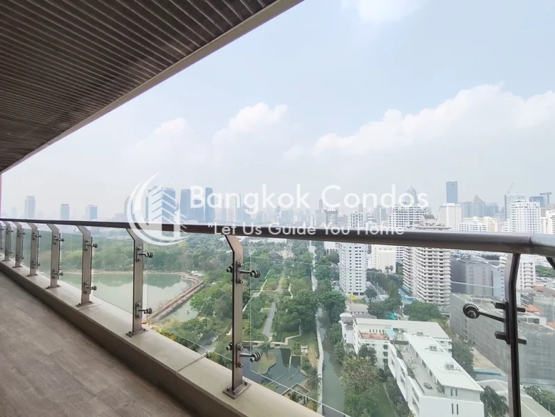 The Lakes 4 Bedroom Park View Pet-Friendly Condo 5