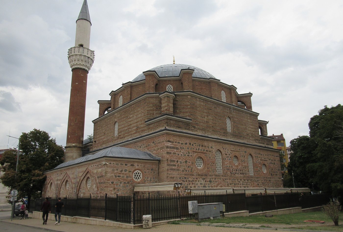 Banya Bashi Mosque