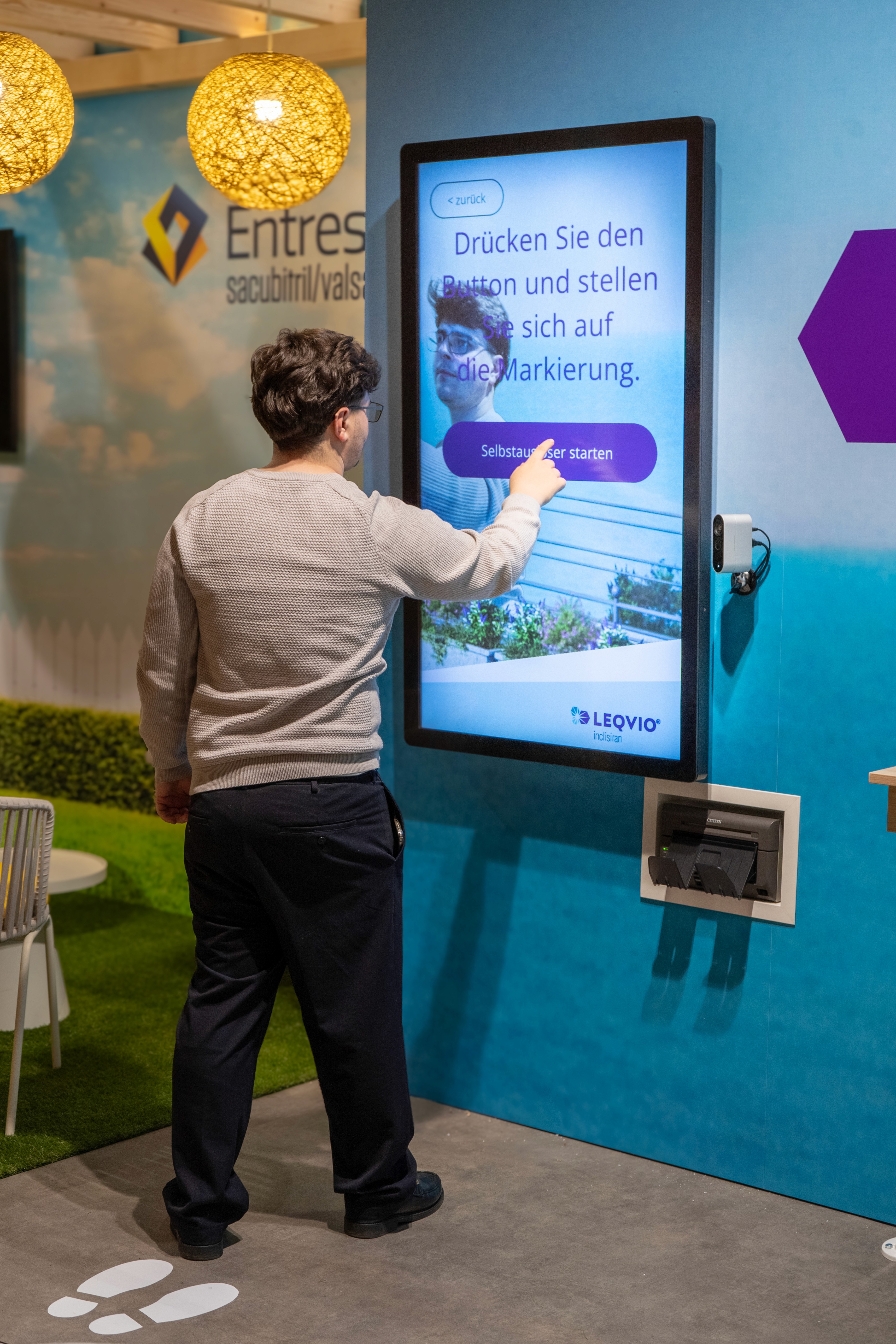 novartis interactive photobox motionmirror thumbnail photo function