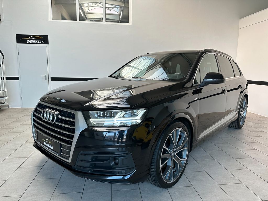 AUDI Q7 2015 BLACK Gebrauchtwagen - Hauptansicht