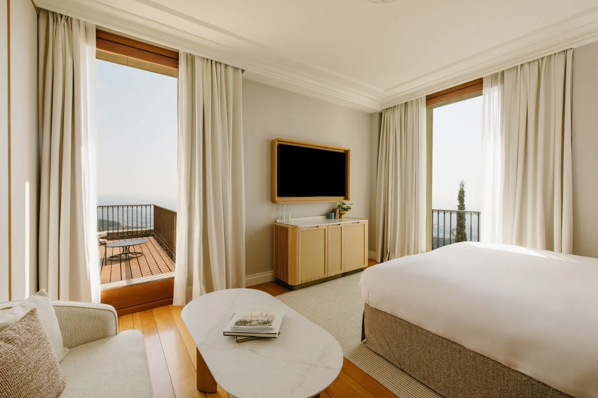 Young black woman with long dark hair outdoors