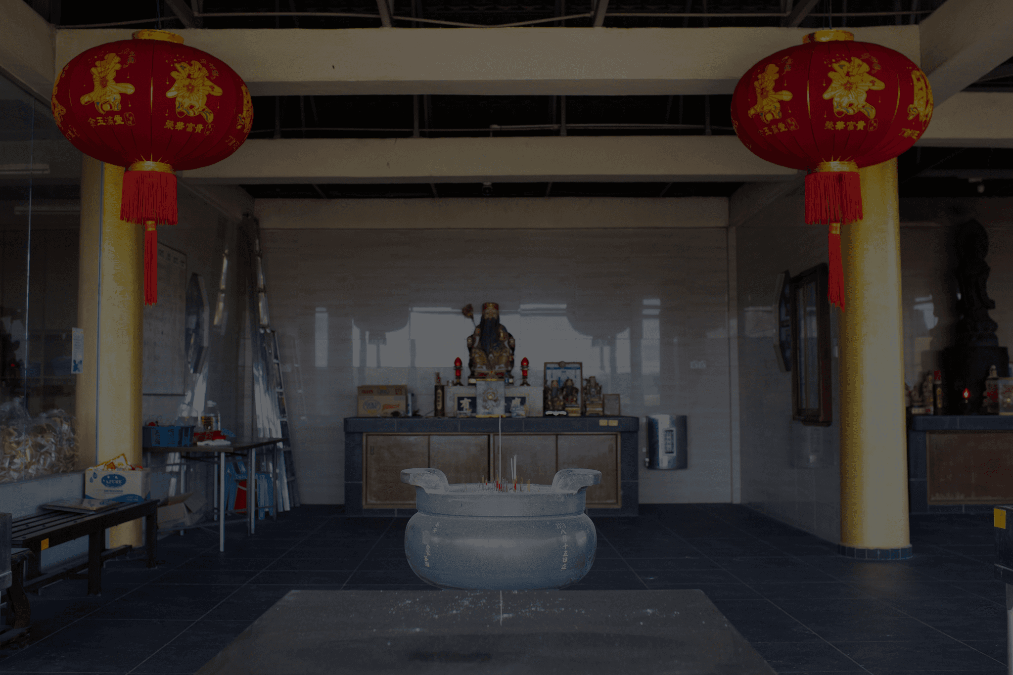 纪念馆设施, 安息堂, 租界殡仪馆, 拜祭区域, 神明坛, 家属休息区, prayer hall, 佛堂, 多功能追思厅, landmark areas, memorial zones, 场馆导览, 数位纪念区, memorial park layout, 场馆介绍