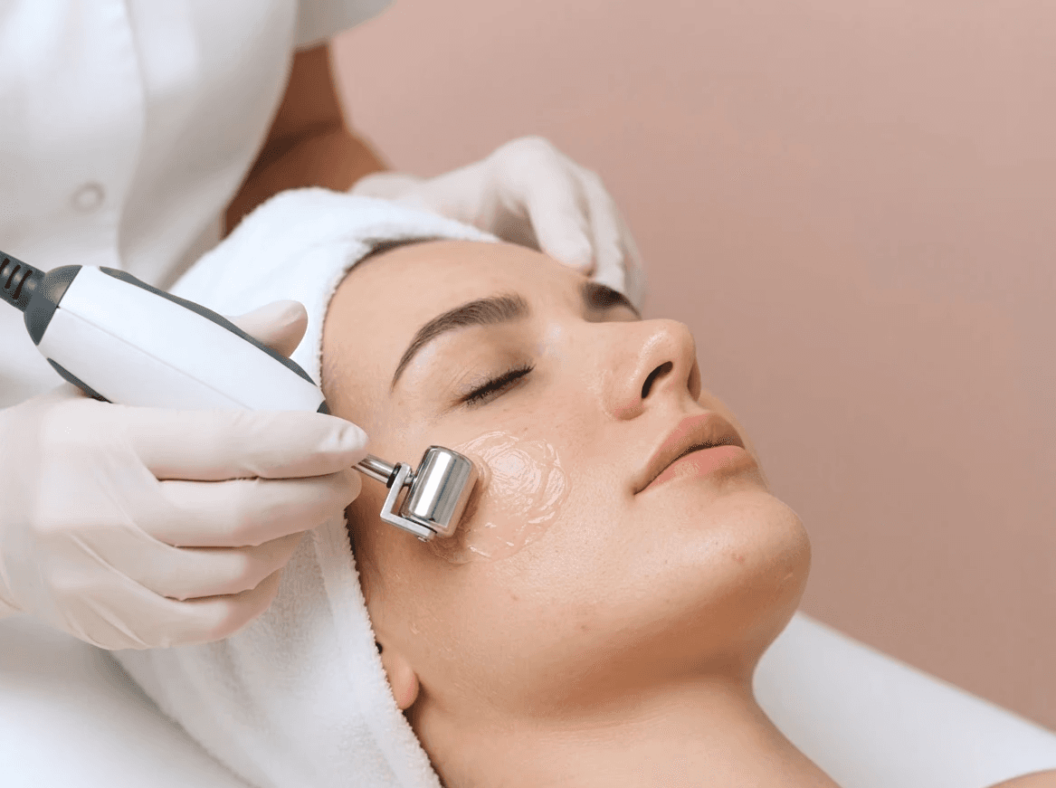 Jonoforēzes procedūra ar jonoforēzes uzgali