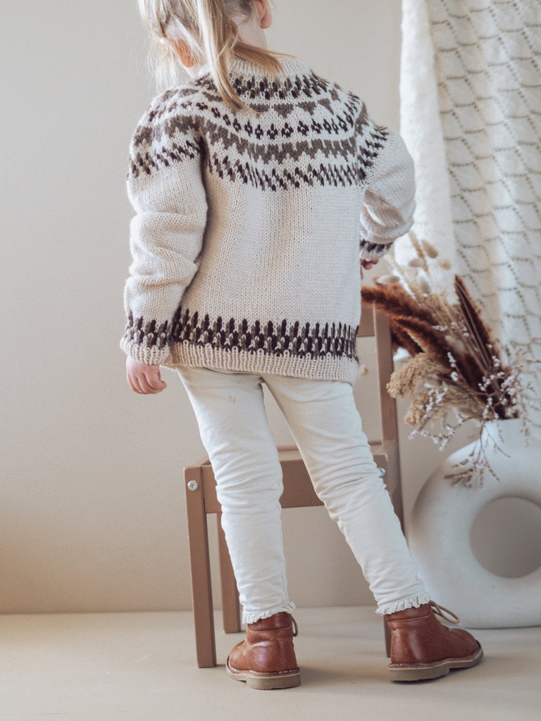 Jeremigenser knitting pattern, photo 3