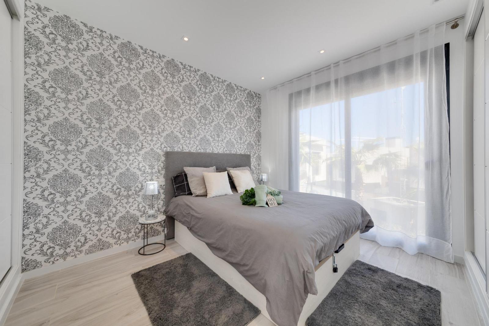 Commercial unit for sale in Lomas de Cabo Roig — 12