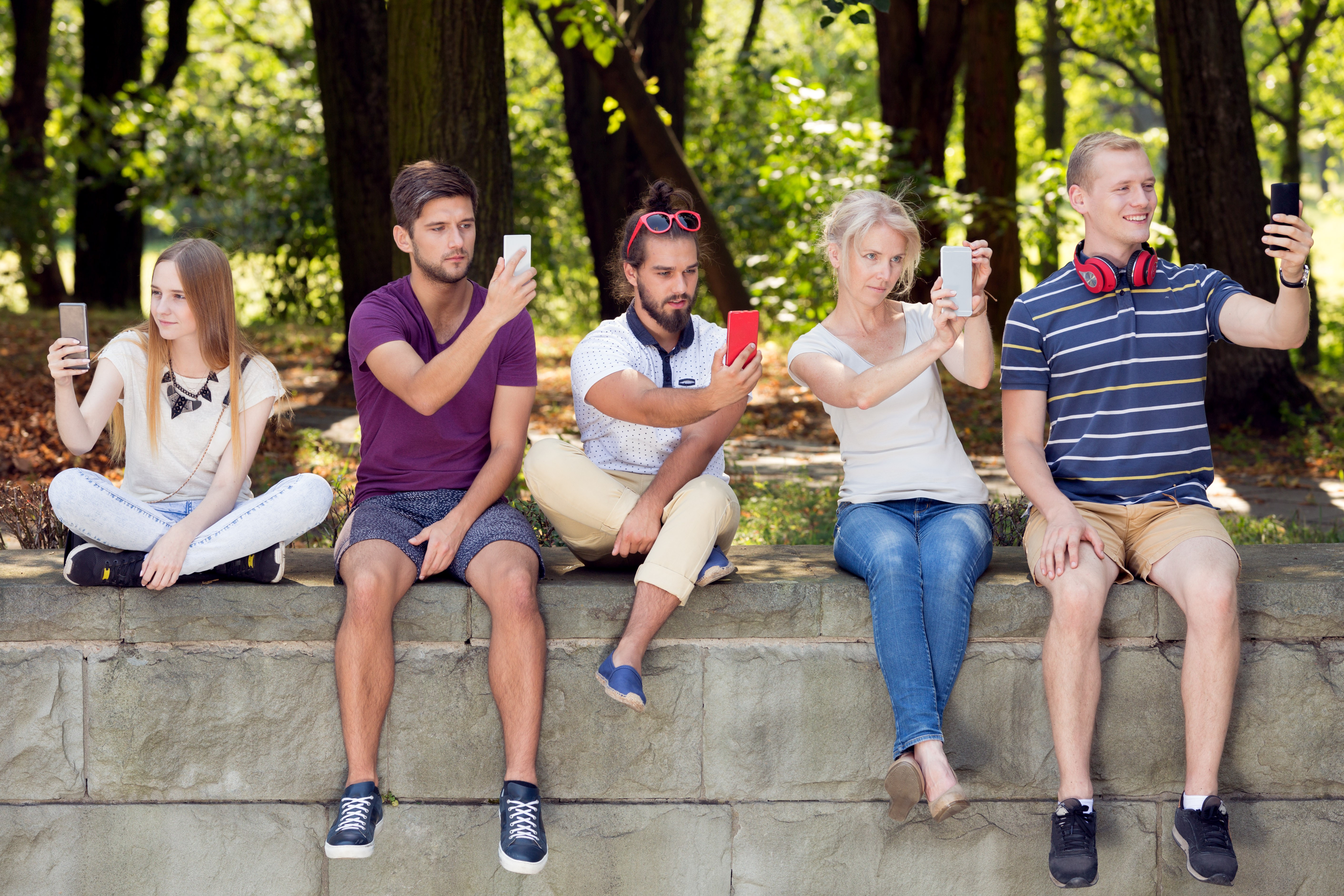 young people with smartphones