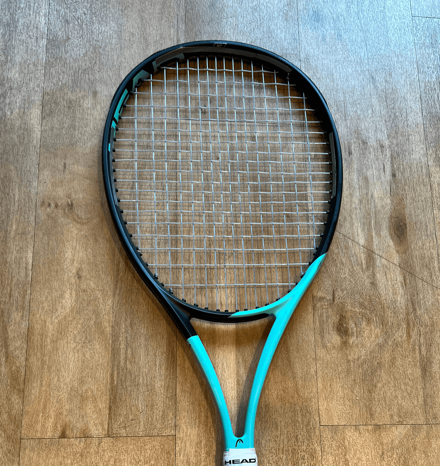 Hackney tennis stringer - Head Boom MP strung at 52/50 with Head Lynx Touch