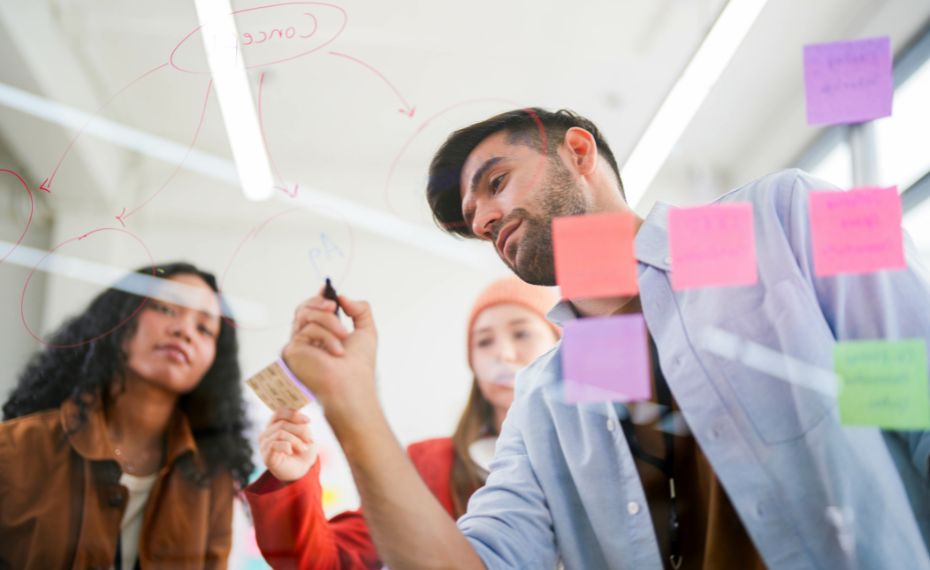 Cocriação com creators ajuda marcas a conquistarem a Geração Z