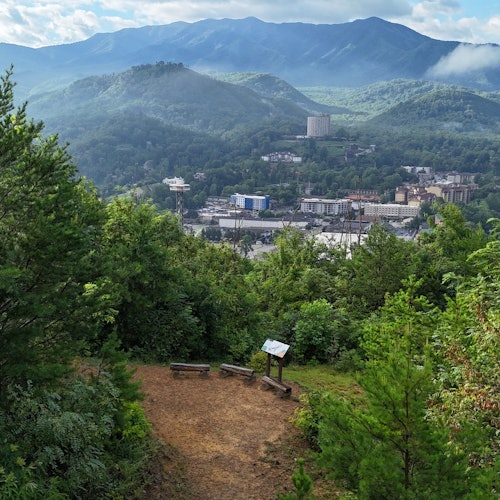 שבילי סקי פארק עם נוף