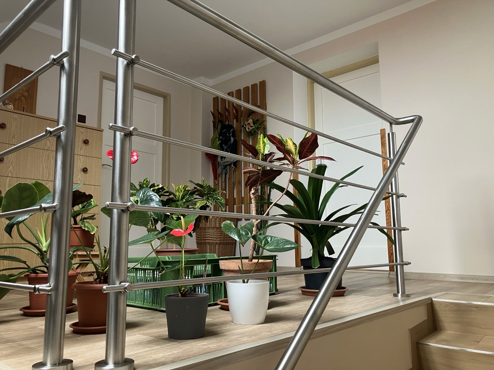 Nerezové zábradlí s vodorovnou výplní