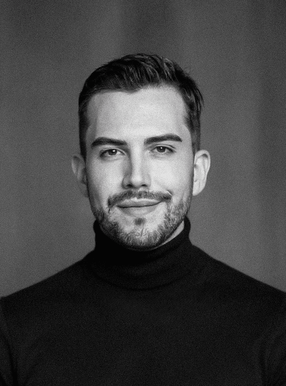 Young white English man in his mid to late 20s