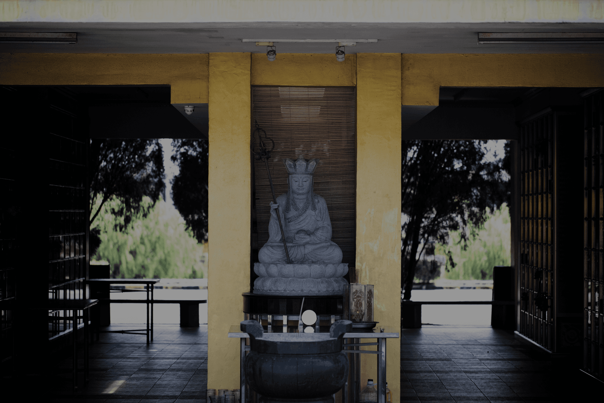 纪念馆设施, 安息堂, 租界殡仪馆, 拜祭区域, 神明坛, 家属休息区, prayer hall, 佛堂, 多功能追思厅, landmark areas, memorial zones, 场馆导览, 数位纪念区, memorial park layout, 场馆介绍