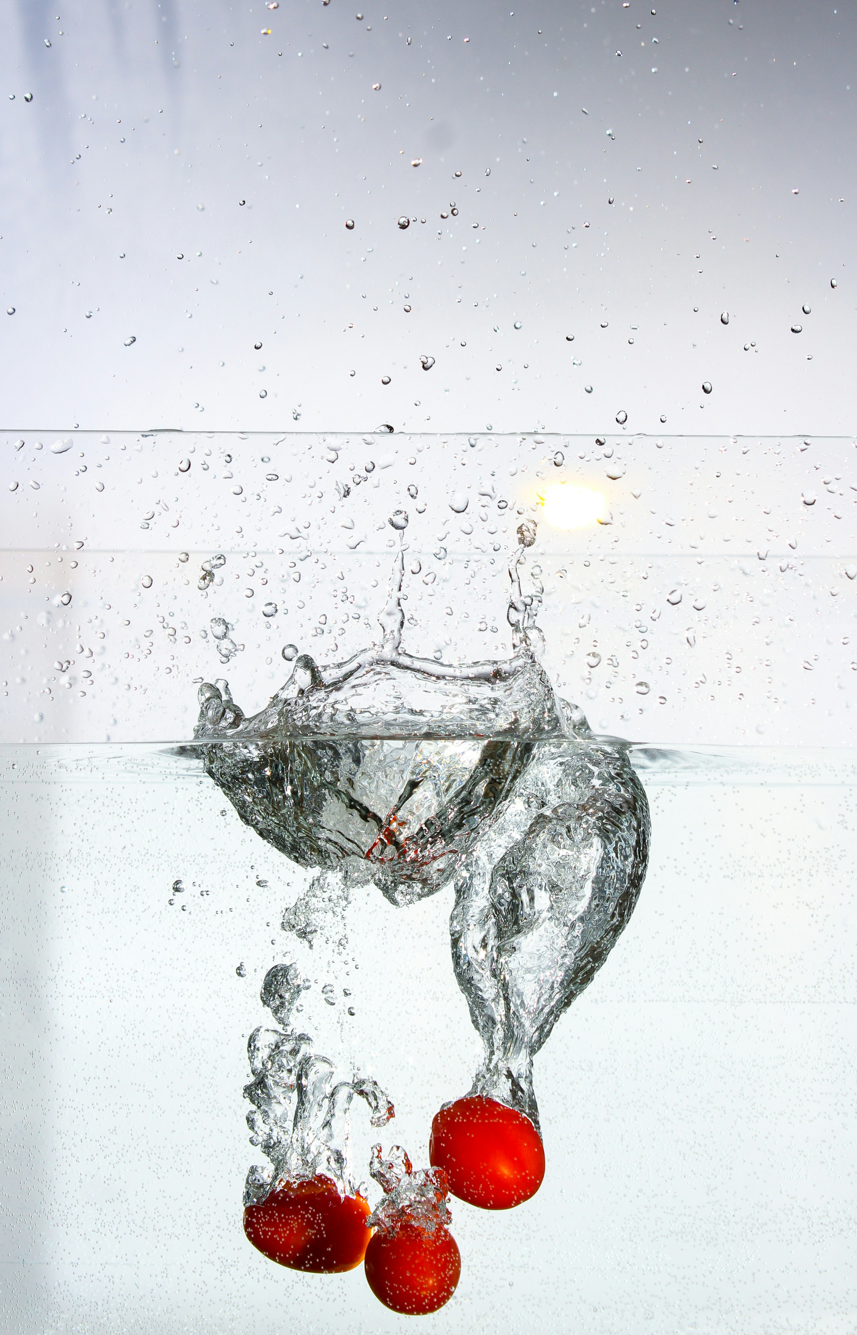 water drop formation wallpaper