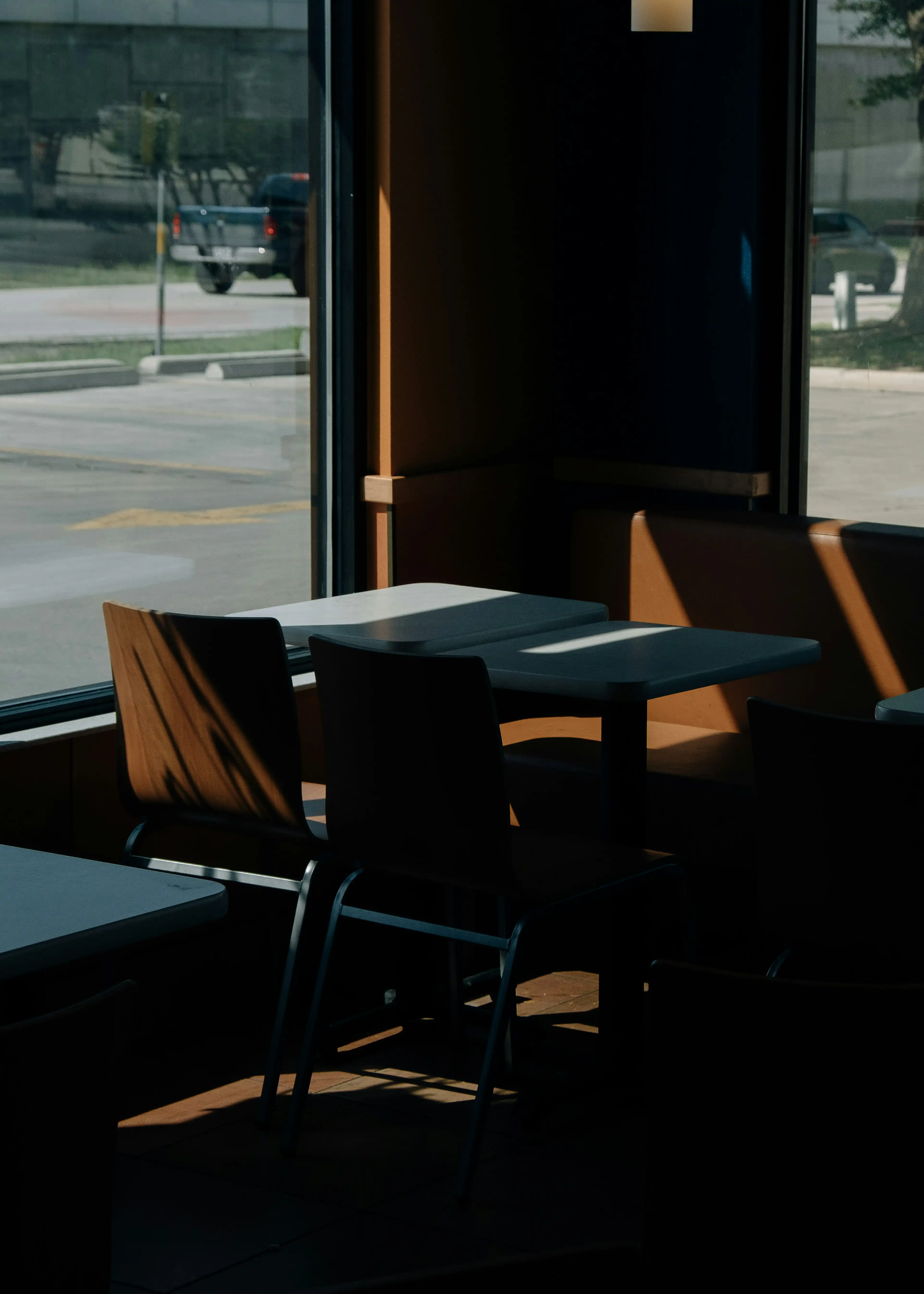 Articles – EquitiFy Assets (Photo by Michal Kubalczyk)