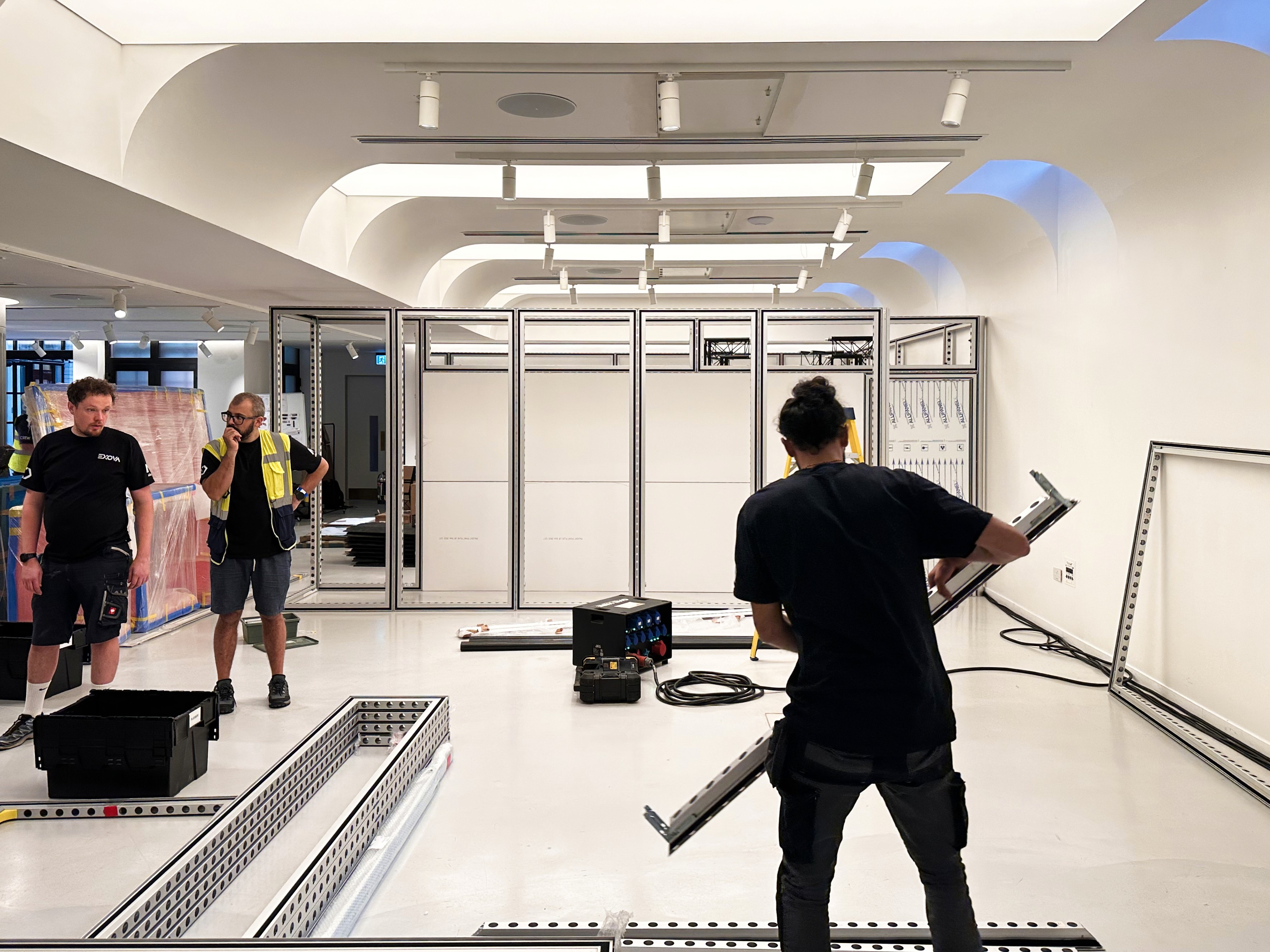 Behind the build of House of Wella London: brand activation pop-up fabrication by EXOVA Events (view 15)