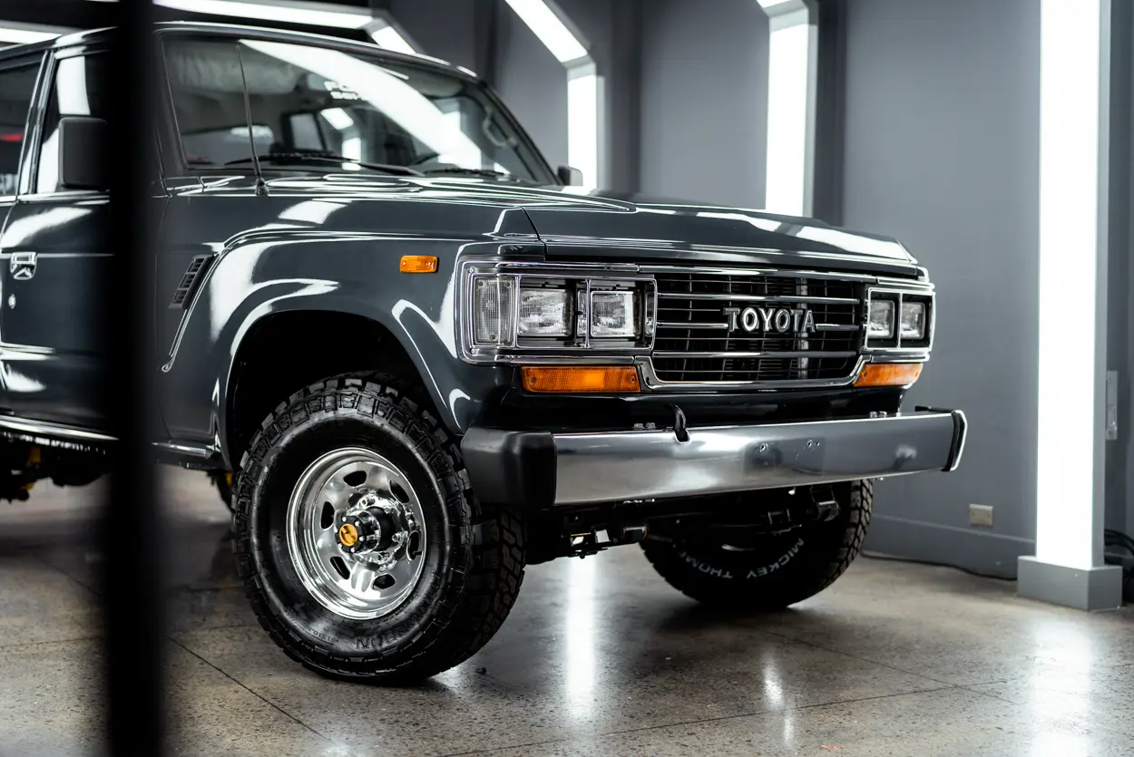 1989 Toyota Land Cruiser FJ62 photo 32