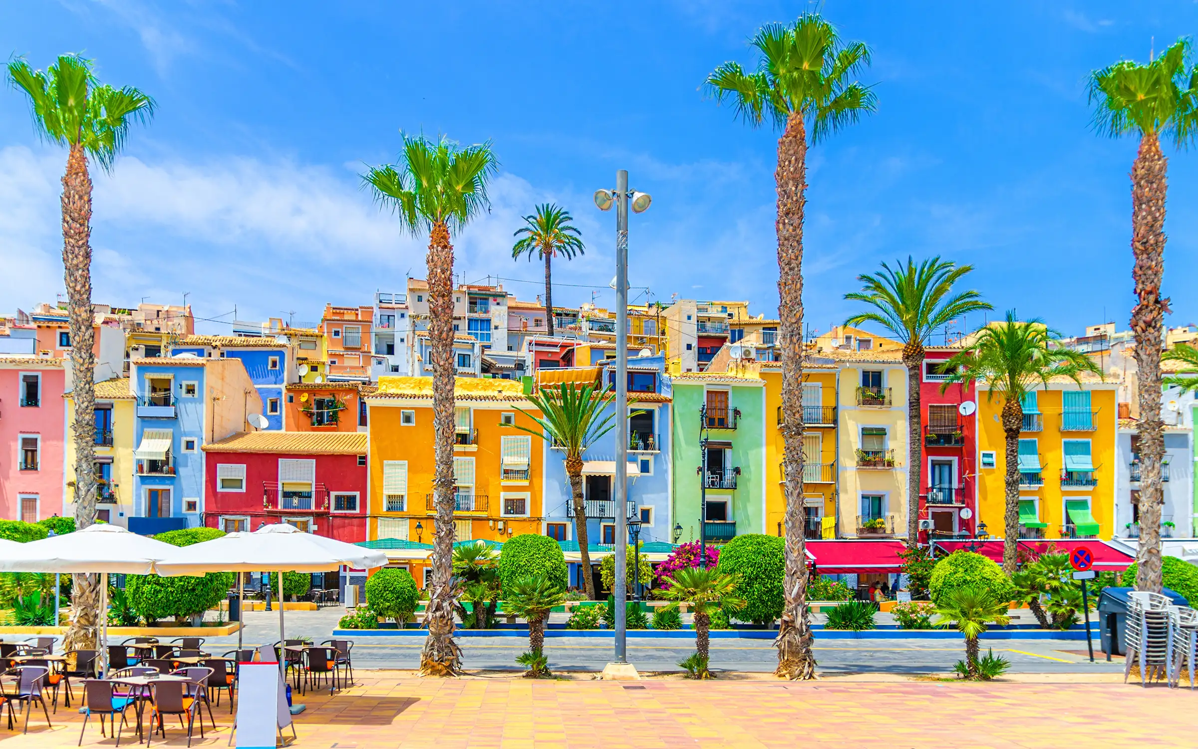 Den fargerike byen Villajoyosa - med Expa Travel