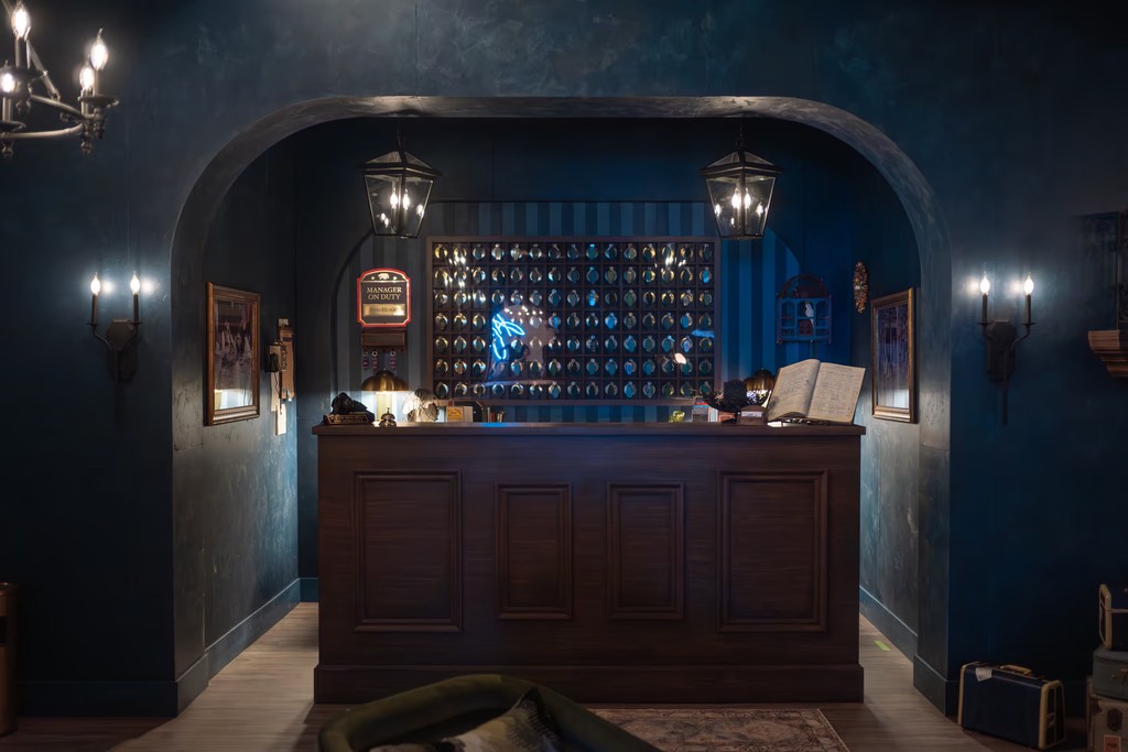 Hotel California bar