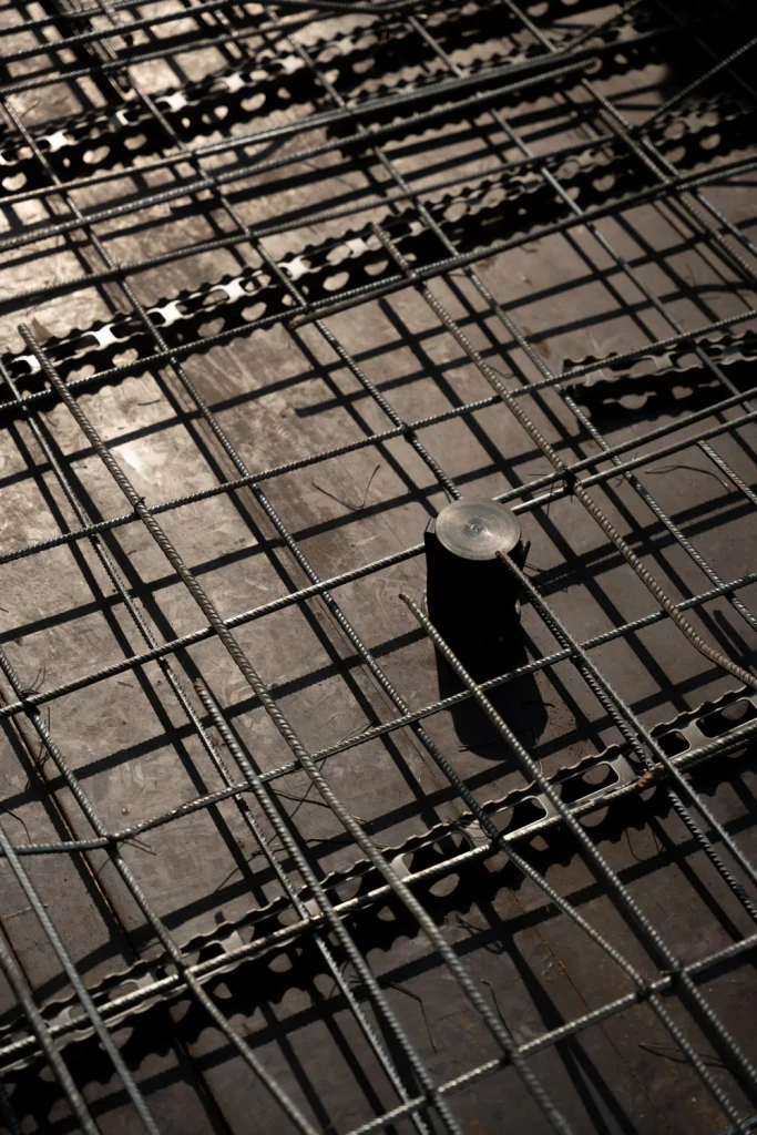 Steel reinforcement grid before a concrete pour, photographed by TERAMOK