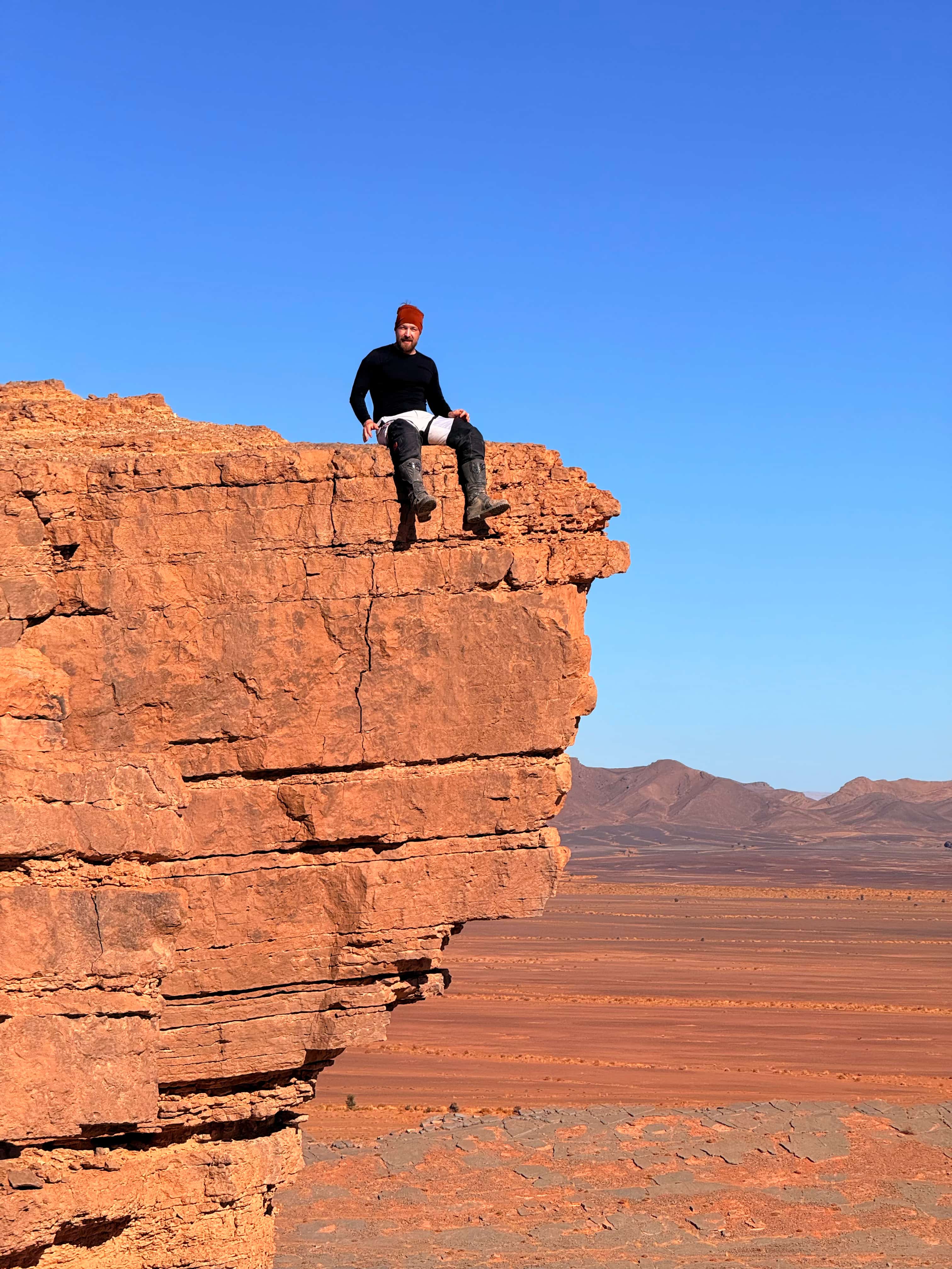ПОХОДЫ С НОЧЕВКОЙ, ТРЕКИНГ В ГОРАХ. ВИННЫЕ И ГАСТРО-ТУРЫ  ЭКСКУРСИИ ПО ГОРОДАМ - все это в нашем туре по испании.