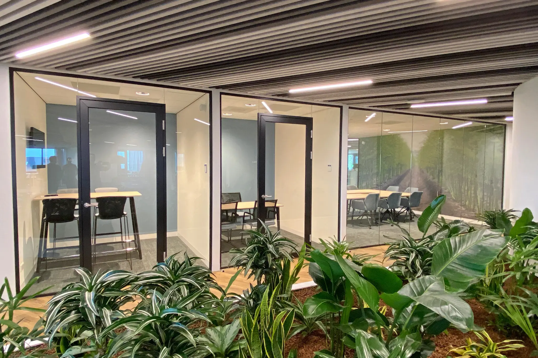 Nieuwe kantoorinrichting Bavinckhouse door Perla