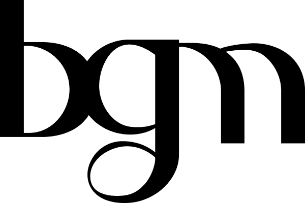 Logo de BGM Catering y Eventos: servicios de banquetería premium y cóctel a domicilio en Santiago.