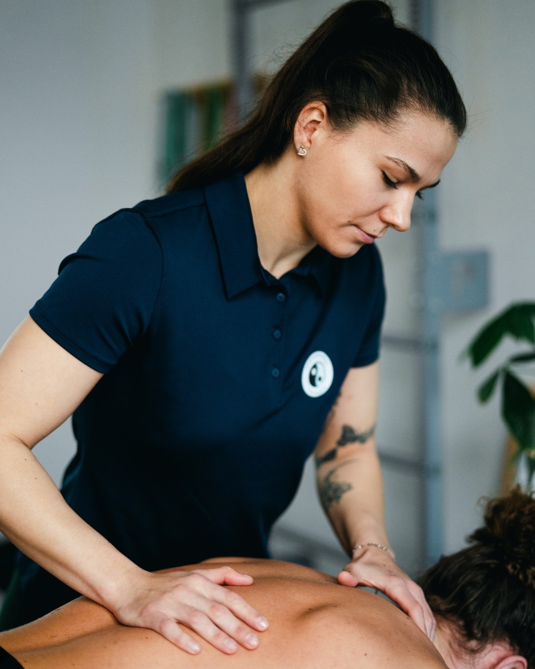 Image of physioteraphist