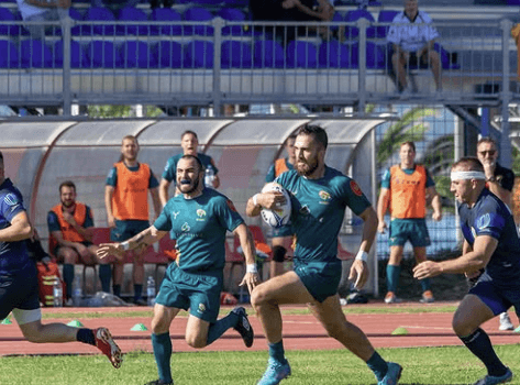 montenegro player going for a try