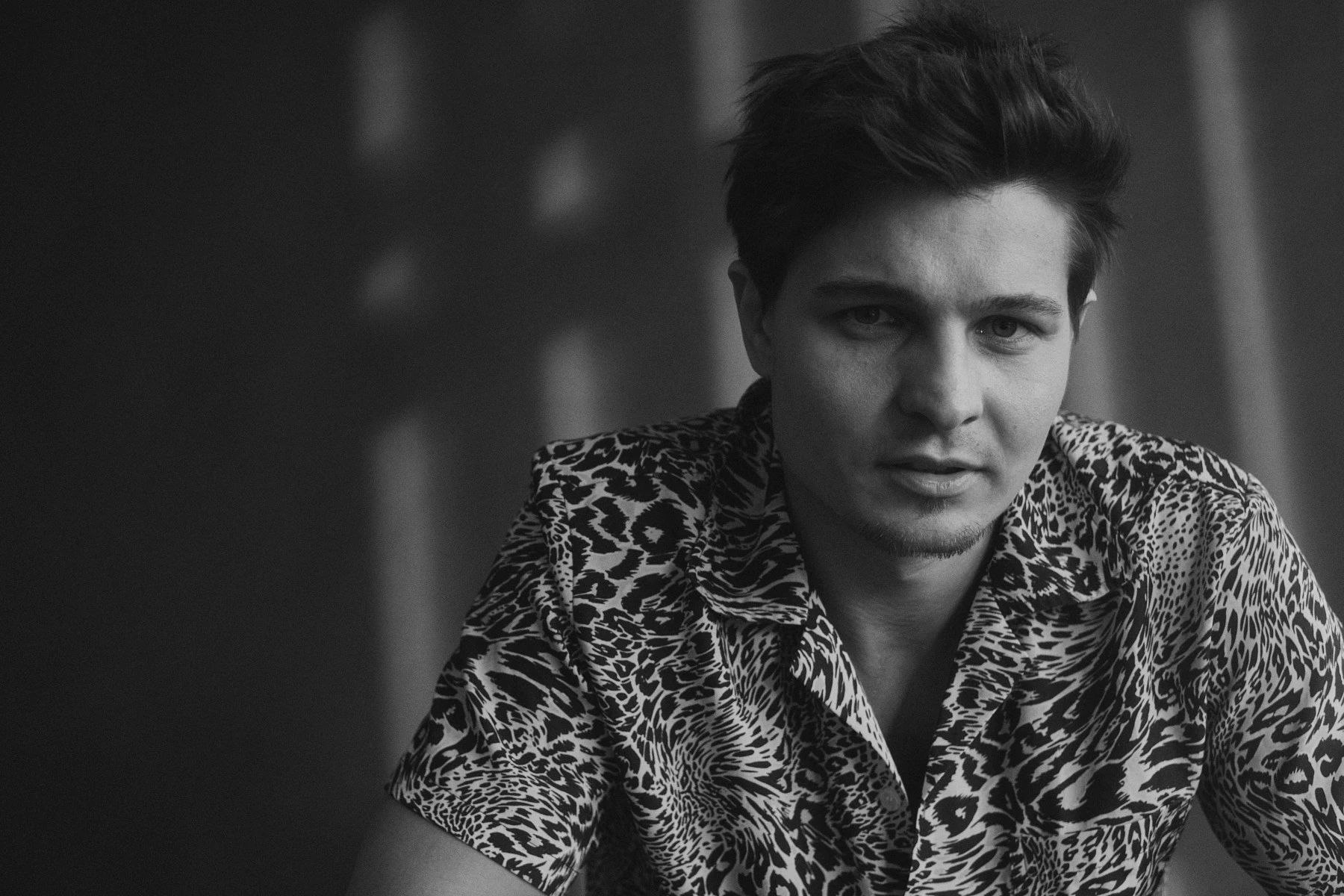 Elektronische Künstlerfotografie: Niklas im wytspace.studio in Erfurt