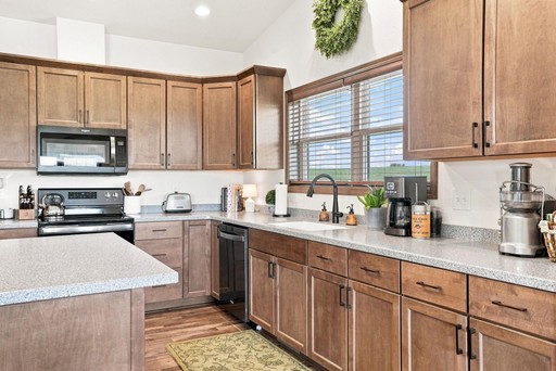 Photo 13 of 1095 Walnut Dell Road, Platteville