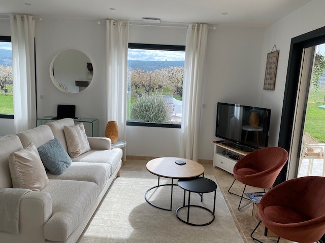 Interieur maison moderne et chaleureux