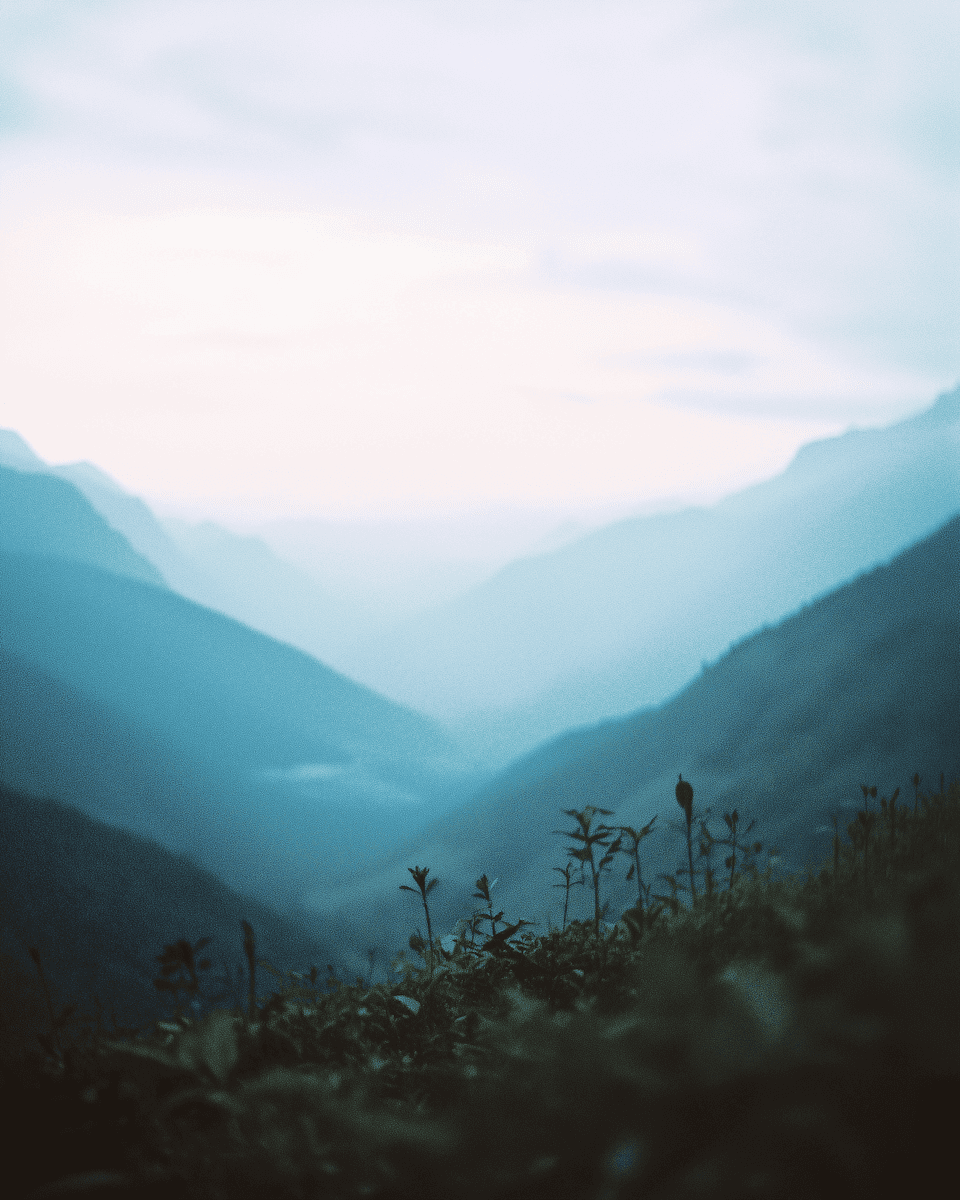 background mountain scenery