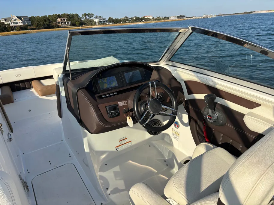 Boat thumbnail 16
