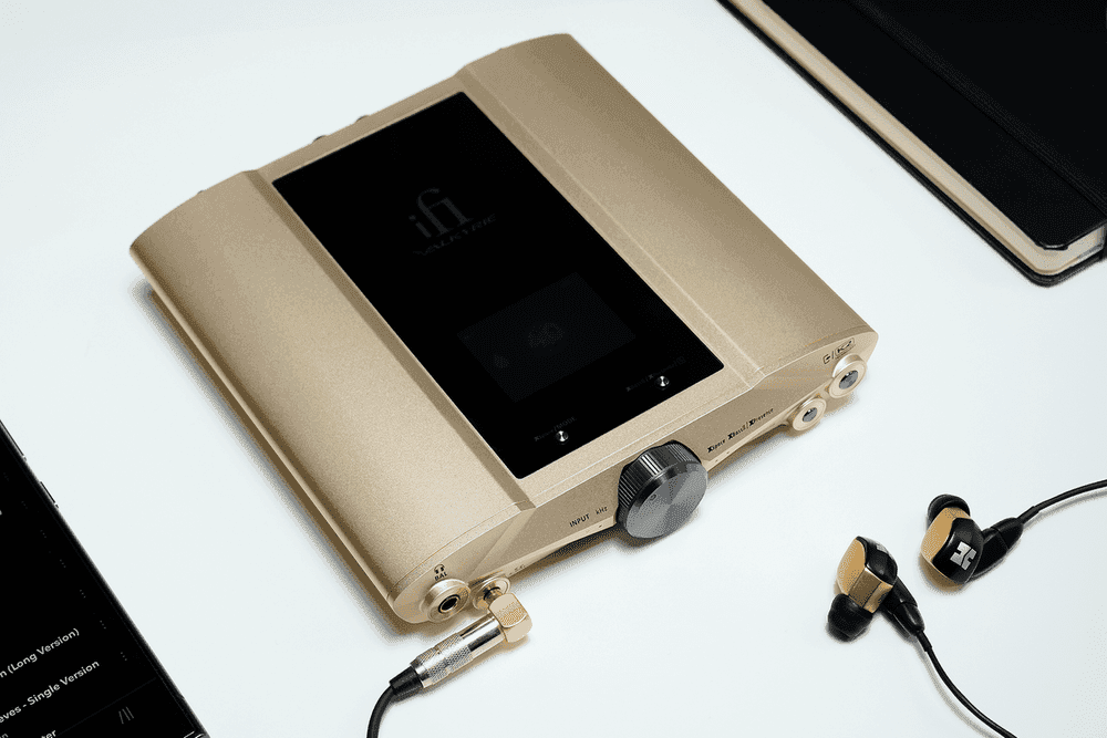 https---hypebeast.com-image-2025-03-31-ifi-launches-idsd-valkyrie-premium-luxury-portable-headphones-dac-amp-05.png