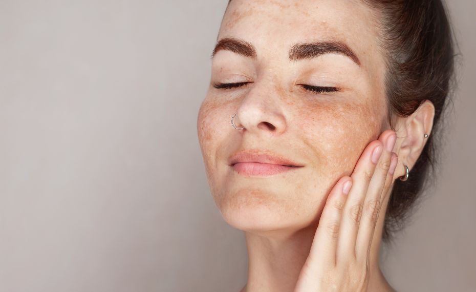 Skincare e neurociência: novo ingrediente cosmético desperta sensações de felicidade