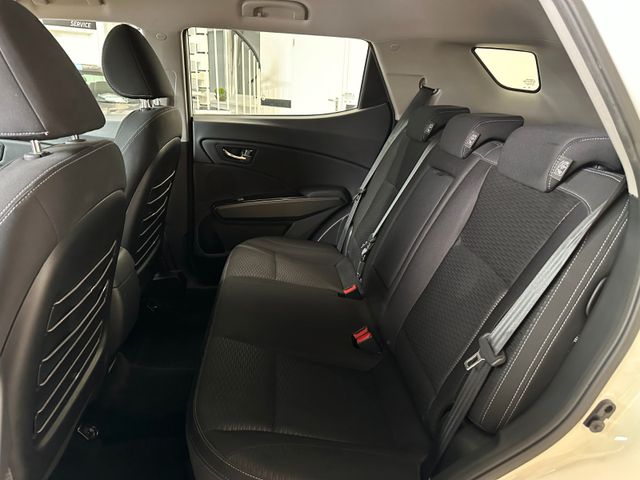 SSANGYONG XLV 2017 WHITE Gebrauchtwagen - Galeriebild 11