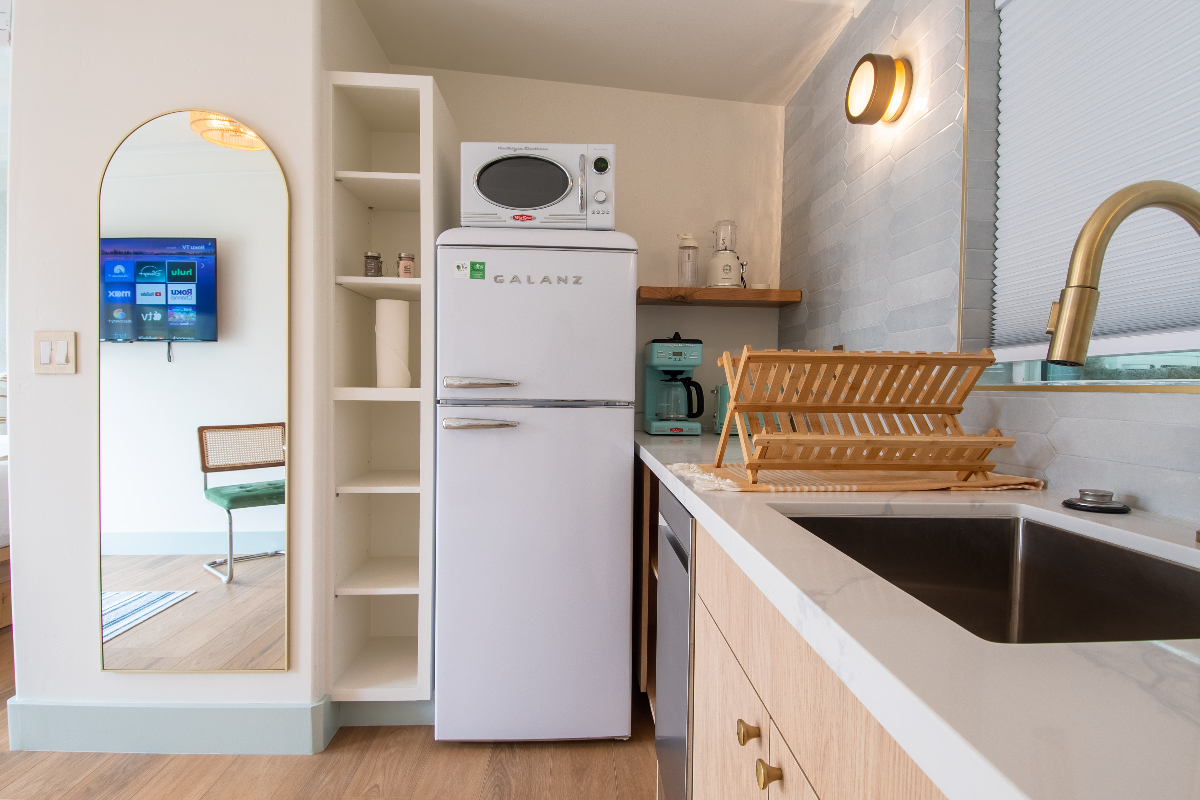 tree in a desert field