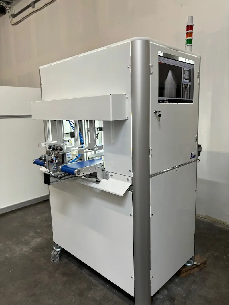 worker on laboratorium