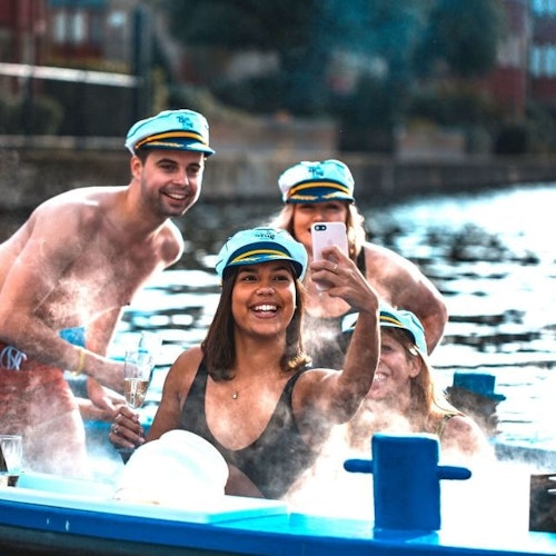 伦敦热水浴缸船导游历史码头游船票