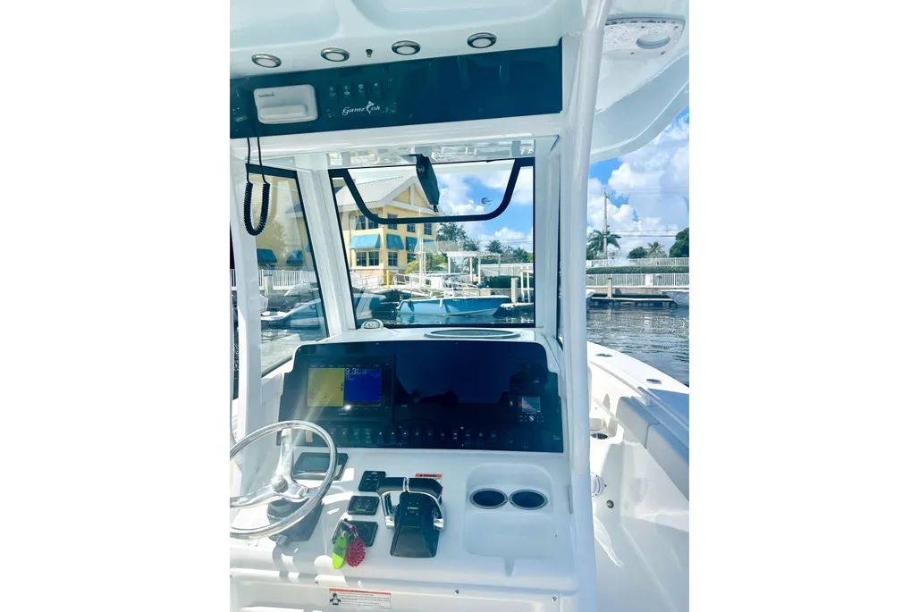 Boat thumbnail 12