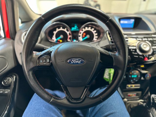 FORD Fiesta 2016 RED Gebrauchtwagen - Galeriebild 19