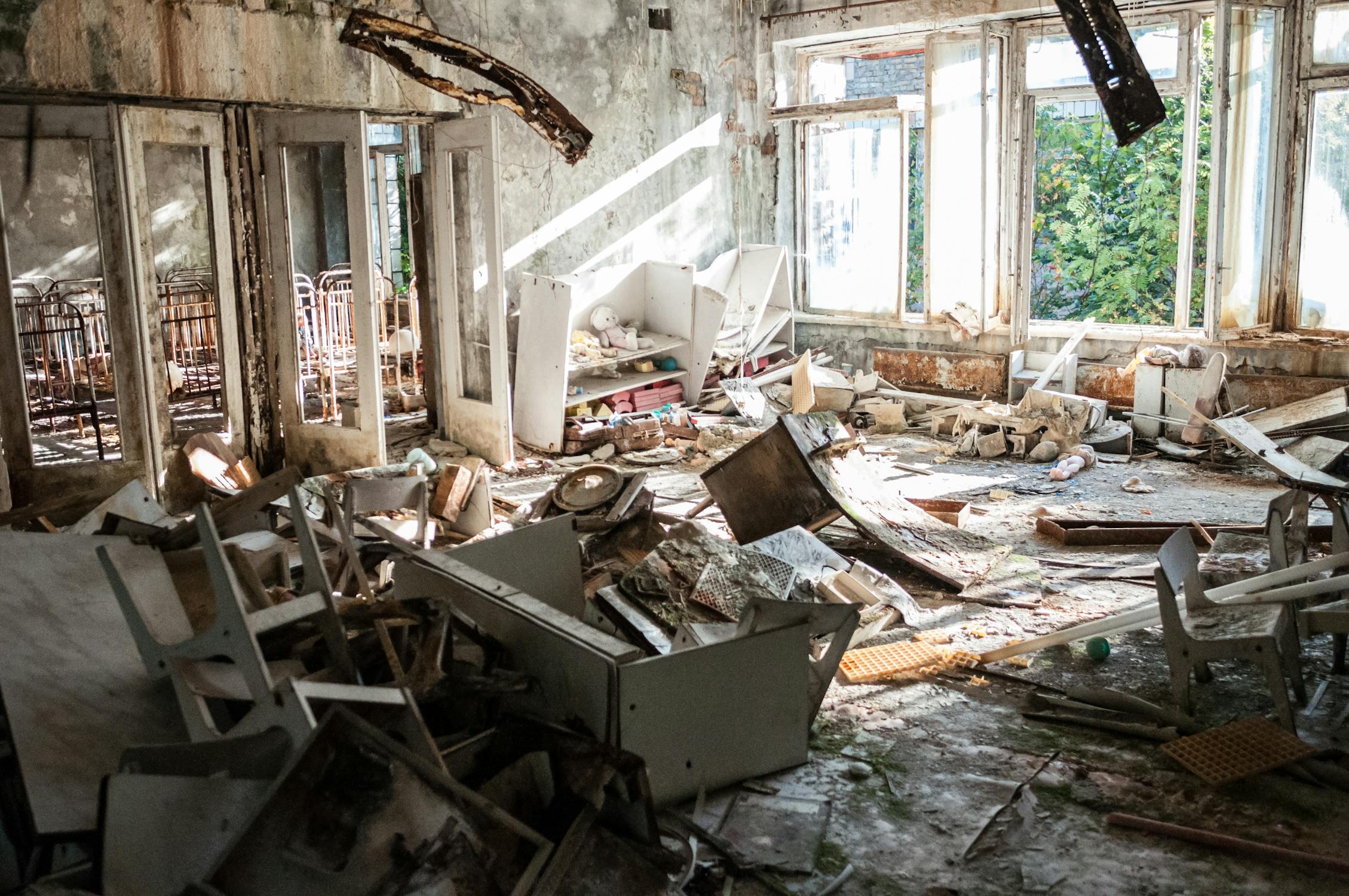 Especialistas em higienização intensiva e descontaminação total do seu espaço. Eliminamos problemas de insalubridade com técnicas avançadas e equipamentos profissionais para um ambiente renovado."