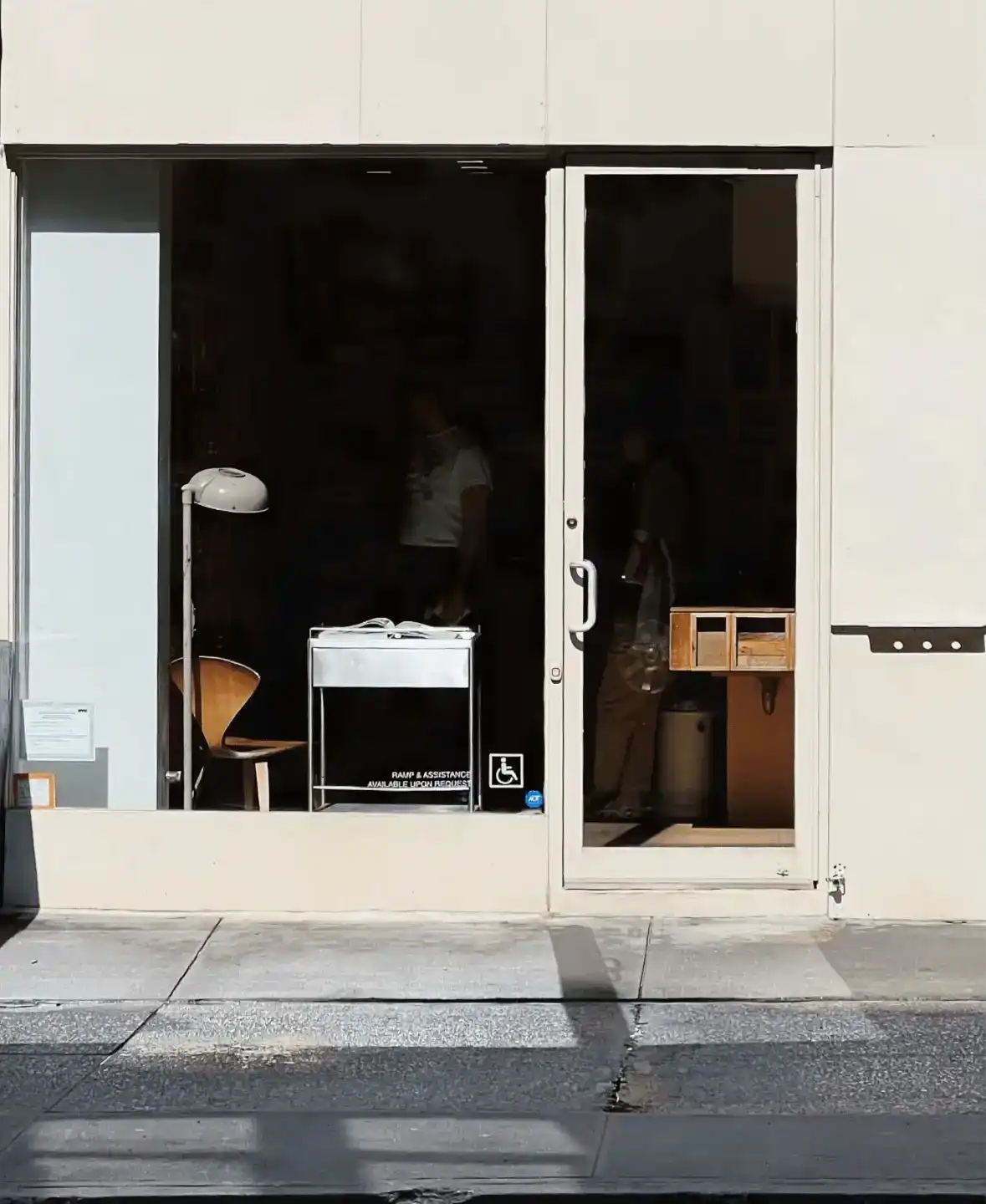 Arteshop Project by Charlie Woo in Free Framer Template Featured Image