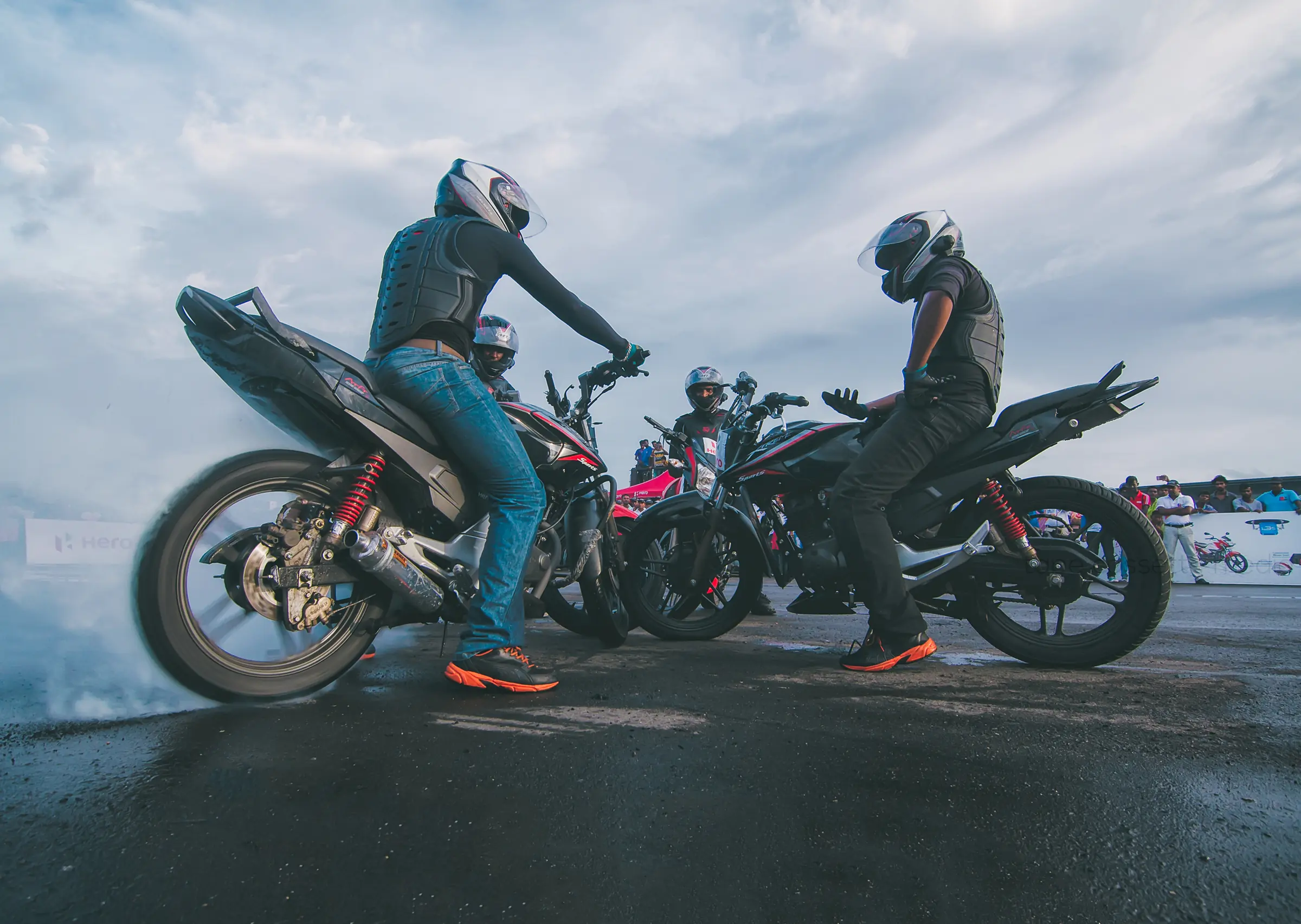 Hero Xtreme in ad shoot by tapecassette, "Enjoy the moments, boys” set in a bold urban backdrop