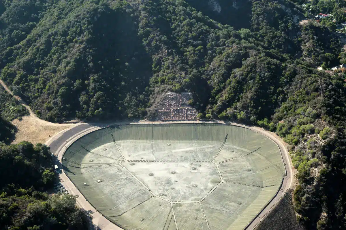 Who’s Responsible for LA’s Empty Reservoir and Low Water Pressure?